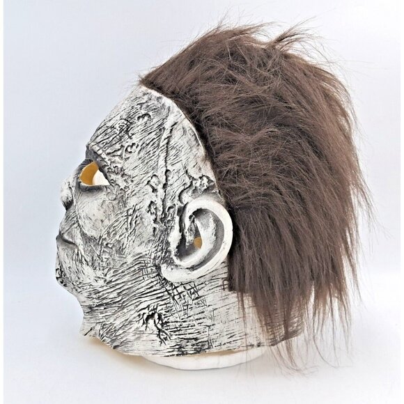Michael Myers Full Head Mask - Creepy-Halloween - Picture 2 of 5